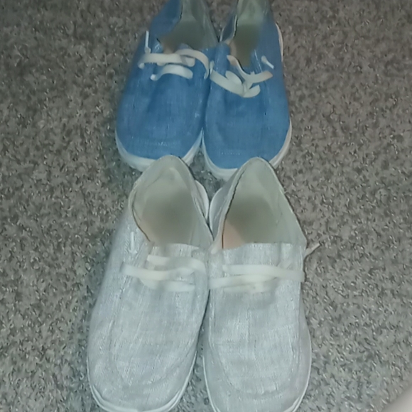 Shoes - Picture 1 of 5